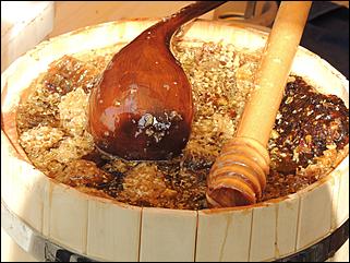 14.08.2019   "Медовый Спас на Алтае": как в Барнауле выбирали самый вкусный мед