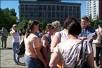 16 июня 2011 г., Барнаул   Митинг "Достойную зарплату медикам!"