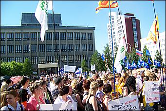 16 июня 2011 г., Барнаул   Митинг "Достойную зарплату медикам!"