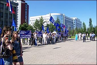 16 июня 2011 г., Барнаул   Митинг "Достойную зарплату медикам!"