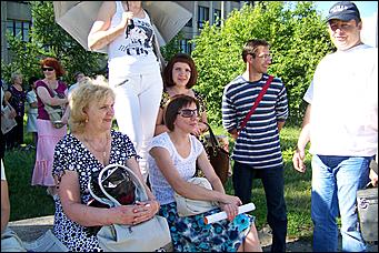 16 июня 2011 г., Барнаул   Митинг "Достойную зарплату медикам!"