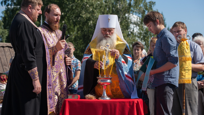 14 август 2016 г., Барнаул &copy; Амител Вячеслав Мельников   Медом намазано. Как открывали праздник меда в Алтайском крае. Фоторепортаж 