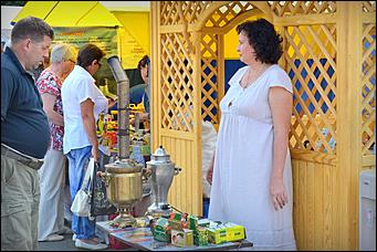 14 август 2013 г., Барнаул   Ярмарка "Медовый Спас на Алтае"