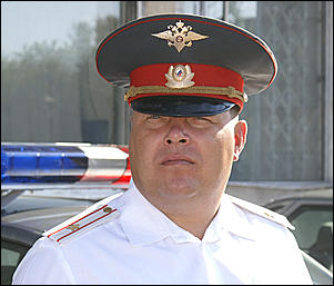 3 июля 2007 г., Барнаул   Отделения ГИБДД Алтайского края получили в подарок патрульные автомобили