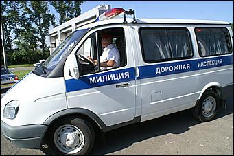 3 июля 2007 г., Барнаул   Отделения ГИБДД Алтайского края получили в подарок патрульные автомобили