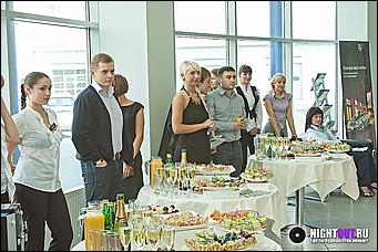 28 мая 2011 г., Барнаул   Презентация нового автомобиля С-класса Мерседес-Бенц