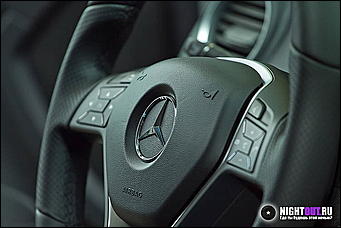 28 мая 2011 г., Барнаул   Презентация нового автомобиля С-класса Мерседес-Бенц