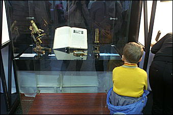 8 февраля, Барнаул   «Чудеса под микроскопом» в Барнауле