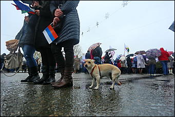    Мир, труд, дождь со снегом: политический Первомай в Барнауле 