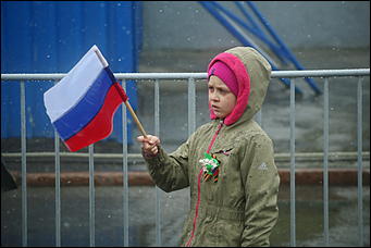   Мир, труд, дождь со снегом: политический Первомай в Барнауле 