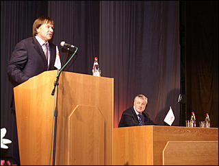 24 июля 2007 г., Барнаул   Встреча председателя Совета Федерации РФ Сергея Миронова с жителями Алтайского края