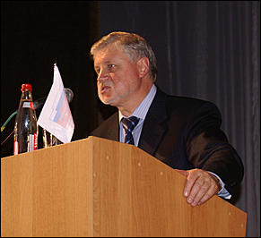 24 июля 2007 г., Барнаул   Встреча председателя Совета Федерации РФ Сергея Миронова с жителями Алтайского края