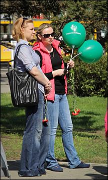 9 май 2013 г., Барнаул   Радио «МИР» отпраздновало с барнаульцами День Победы 