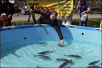 9 май 2013 г., Барнаул   Радио «МИР» отпраздновало с барнаульцами День Победы 