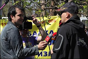 9 май 2013 г., Барнаул   Радио «МИР» отпраздновало с барнаульцами День Победы 