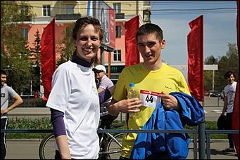 9 май 2013 г., Барнаул   Радио «МИР» отпраздновало с барнаульцами День Победы 