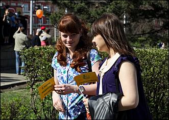 9 май 2013 г., Барнаул   Радио «МИР» отпраздновало с барнаульцами День Победы 