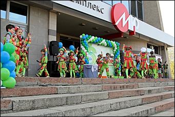 9 май 2013 г., Барнаул   Радио «МИР» отпраздновало с барнаульцами День Победы 