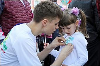 9 май 2013 г., Барнаул   Радио «МИР» отпраздновало с барнаульцами День Победы 