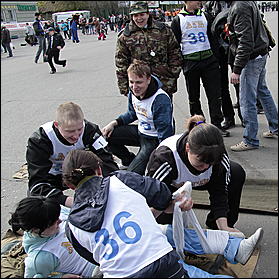 9 мая 2011 г., Барнаул   9 мая 2011. Площадка мировые ребята