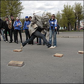 9 мая 2011 г., Барнаул   9 мая 2011. Площадка мировые ребята