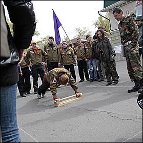 9 мая 2011 г., Барнаул   9 мая 2011. Площадка мировые ребята