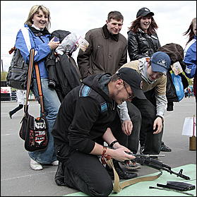 9 мая 2011 г., Барнаул   9 мая 2011. Площадка мировые ребята