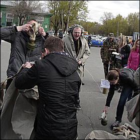 9 мая 2011 г., Барнаул   9 мая 2011. Площадка мировые ребята