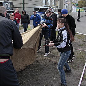 9 мая 2011 г., Барнаул   9 мая 2011. Площадка мировые ребята