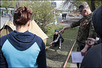 9 мая 2011 г., Барнаул   9 мая 2011. Площадка мировые ребята