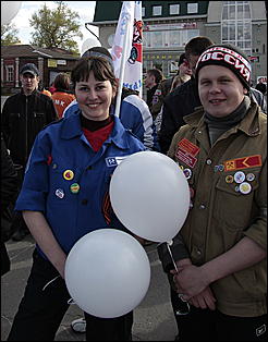 9 мая 2011 г., Барнаул   9 мая 2011. Площадка мировые ребята