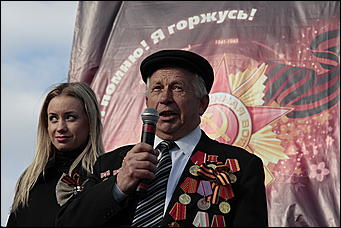 9 мая 2011 г., Барнаул   9 мая 2011. Площадка мировые ребята