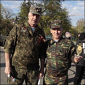 9 мая 2011 г., Барнаул   9 мая 2011. Площадка мировые ребята