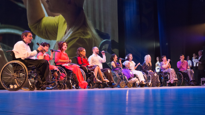 31 март 2016 г., Барнаул &copy; Амител Вячеслав Мельников   Первый конкурс красоты и талантов "Ра-Свет" среди людей с ограниченными физическими возможностями