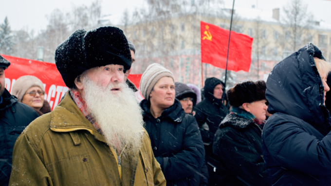 6 декабря 2015    	
Участниками митинга против Платона в Барнауле стали около 400 человек