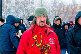 6 декабря 2015    	
Участниками митинга против Платона в Барнауле стали около 400 человек