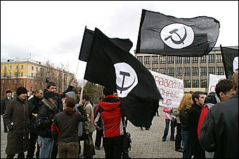 18 апреля 2007 г., Барнаул   В Барнауле состоялся очередной митинг протеста