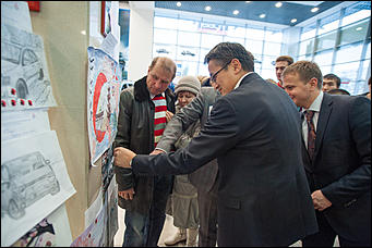    Автоцентр АНТ разыграл iPad среди поклонников марки Mitsubishi