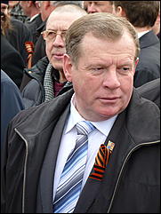 9 мая 2011 г., Барнаул   Возложение цветов к Мемориалу Славы     
