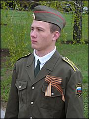 9 мая 2011 г., Барнаул   Возложение цветов к Мемориалу Славы     
