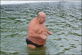 12 февраля 2016 г., Барнаул © фото Николай Батырев   Не робкого десятка. Как проводят выходные барнаульские "моржи"?