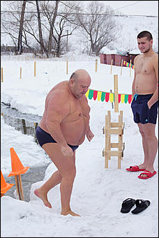 12 февраля 2016 г., Барнаул © фото Николай Батырев   Не робкого десятка. Как проводят выходные барнаульские "моржи"?