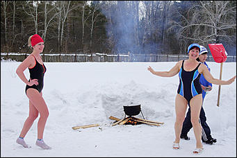 12 февраля 2016 г., Барнаул © фото Николай Батырев   Не робкого десятка. Как проводят выходные барнаульские "моржи"?