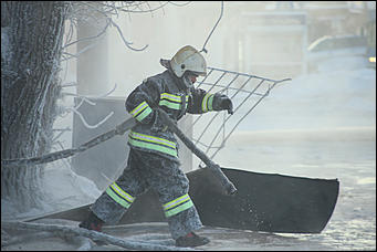 22 январь 2018 г., Барнаул. Екатерина Смолихина   Сгоревший на морозе: что осталось от исторического здания в Барнауле