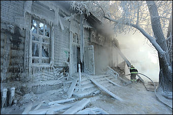 22 январь 2018 г., Барнаул. Екатерина Смолихина   Сгоревший на морозе: что осталось от исторического здания в Барнауле