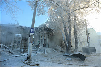 22 январь 2018 г., Барнаул. Екатерина Смолихина   Сгоревший на морозе: что осталось от исторического здания в Барнауле