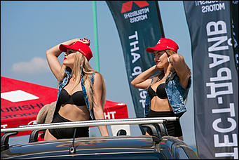 11 июнь 2016 г., Барнаул © Амител Вячеслав Мельников   Покой им только снится. Шоу с прыжками экстрималов на мотоциклах