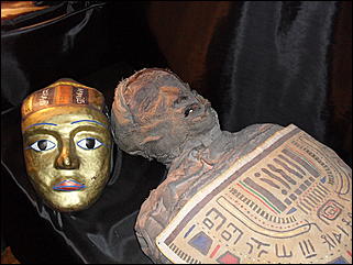 30 сентября 2009 г., Барнаул   Египетские мумии в Барнауле
