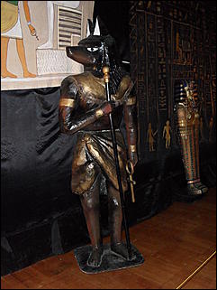 30 сентября 2009 г., Барнаул   Египетские мумии в Барнауле