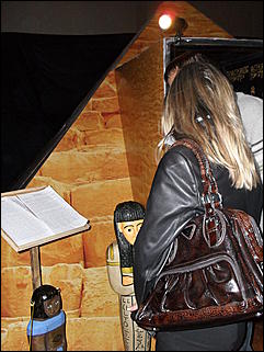 30 сентября 2009 г., Барнаул   Египетские мумии в Барнауле